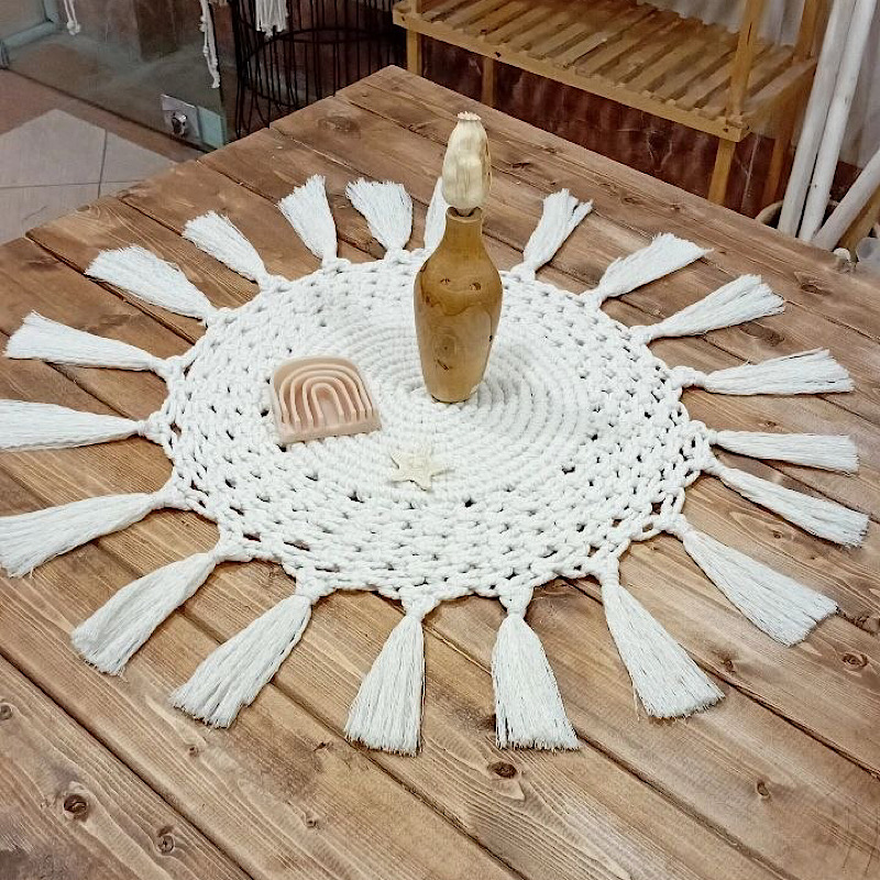 رومیزی مکرومه بافی